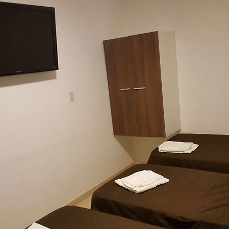 Apartament Apart Temporario Saenz Pena Roque Sáenz Peña Zewnętrze zdjęcie